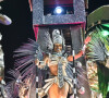 A ex-BBB Natália Deodato desfilou como destaque da Beija-Flor no carnaval do Rio de Janeiro