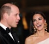 Kate Middleton teria escolhido propositalmente um look que atraísse os holofotes, aponta portal