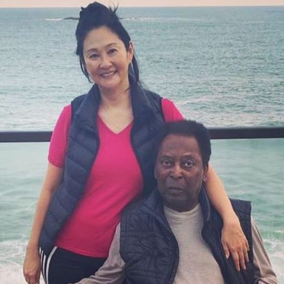 Pelé deixou 30% dos bens para a viúva, Márcia Aoki, que vai ficar com a casa do ex-jogador no Guarujá. A empresária abriu mão de ser a inventariante do marido