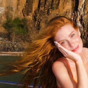 Segundo Leo Dias, Marina Ruy Barbosa tem receio de que namoro com Enzo Celulari estrague a amizade