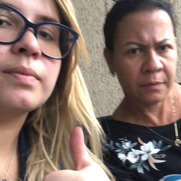 Mãe de Marília Mendonça disse que as redes sociais não podem ser 'terra sem lei'