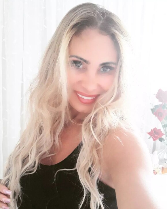 Ângela Bismarchi tem 56 anos 