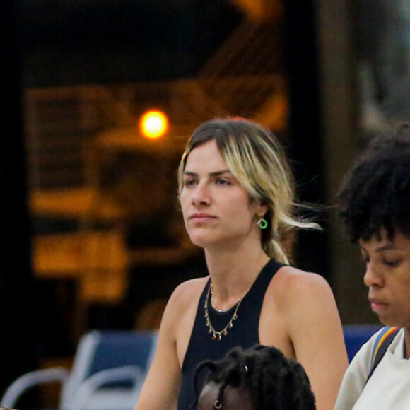 Bless, de 8 anos, e Títi, de 9 anos, sempre são fotografados com looks estilosos