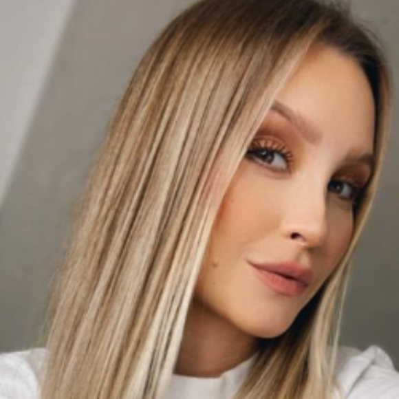 Carla Diaz tinha 29 anos quando teve câncer