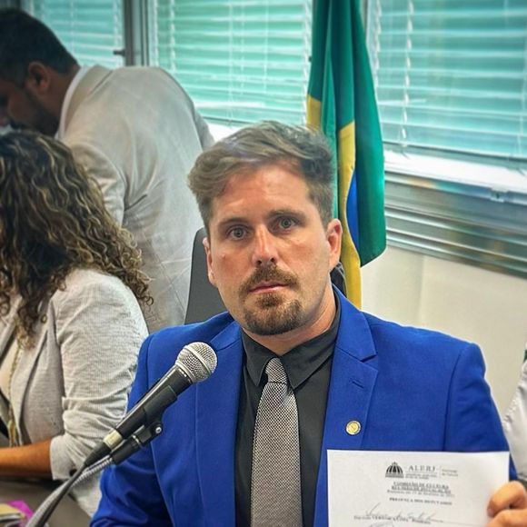 Thiago Gagliasso se revoltou após Câmara aprovar em caráter de urgência o requerimento da Lei das Fake News