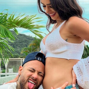 Namorada de Neymar e grávida do jogador, Bruna Biancardi fez ultrassom mas não pode contar com companhia do craque