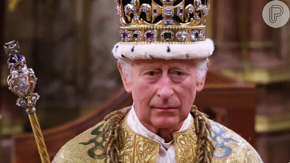Coroação de Rei Charles III rendeu memes pela web envolvendo o novo soberano, a rainha Elizabeth II e o neto dele Louis