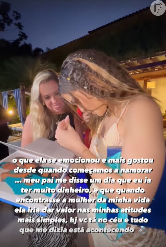 Mel Maia chorou com o álbum de fotos dado por MC Daniel