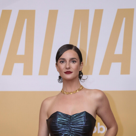 Priscila Sztejnman interpreta a Helena na novela 'Vai na Fé'