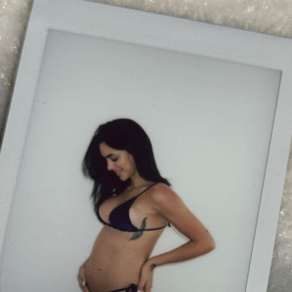 Bruna Biancardi exibiu a barriga de gravidez em publicação na web