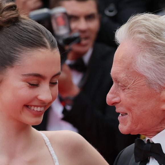 Carys Zeta Douglas tem 20 anos e é filha de Catherine Zeta-Jones e Michael Douglas