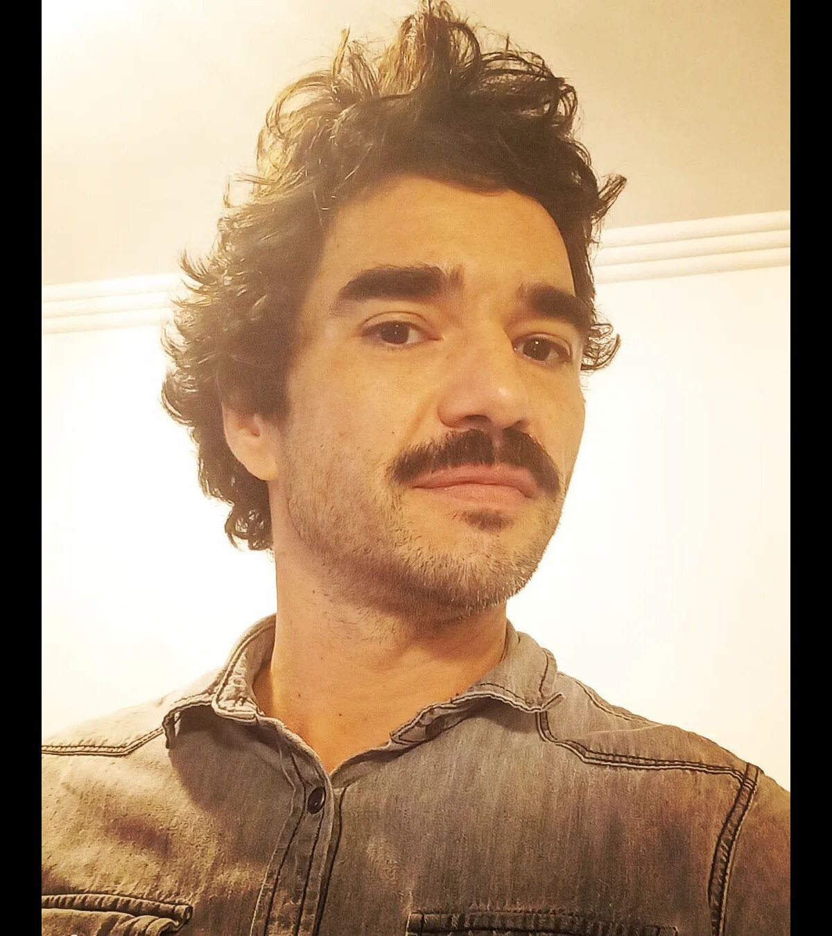 Foto: Mansão de Caio Blat foi carinhosamente batizada de 