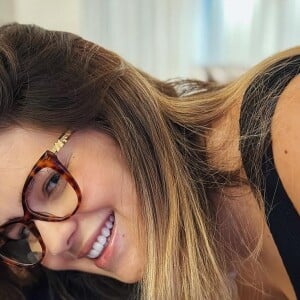 Viih Tube tem usado as redes sociais para falar o lado real da maternidade