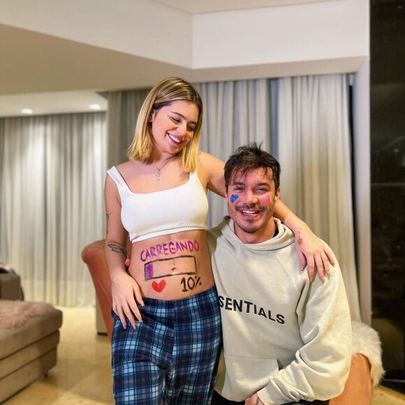 Viih Tube confessou que ficou com medo de não conseguir ser uma boa mãe