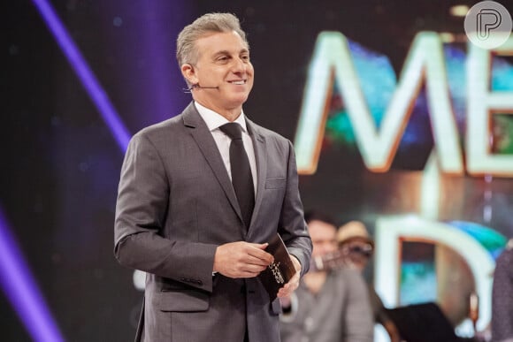 Luciano Huck foi criticado por internautas por abordar em excesso a rivalidade das cantoras