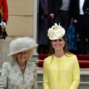 Kate Middleton se tornando mais popular do que Charles e Camilla.