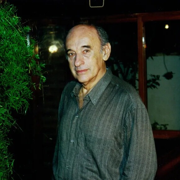 Sebastião Vasconcelos era o motorista Chico da novela 'Corpo Dourado' (1998)