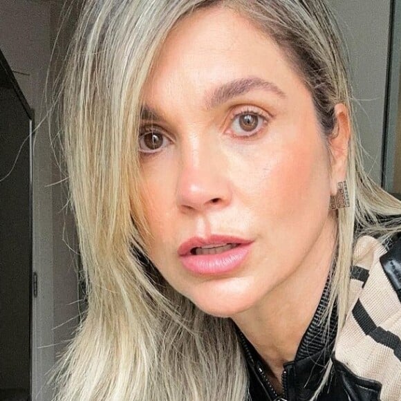 Flávia Alessandra completou 49 anos no último dia 7