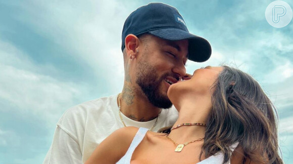 Bruna Bianacardi e Neymar estão juntos a quase dois anos.