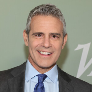 Andy Cohen ainda elogiou a performance de Meghan Markle e disse que ela estava atenciosa, bem informada e tinha feito uma excelente pesquisa para a conversa deles