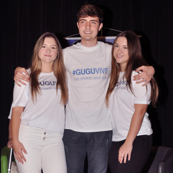 Oficialmente os herdeiros do Gugu são seus filhos: João Augusto, Marina e Sofia Liberato.
