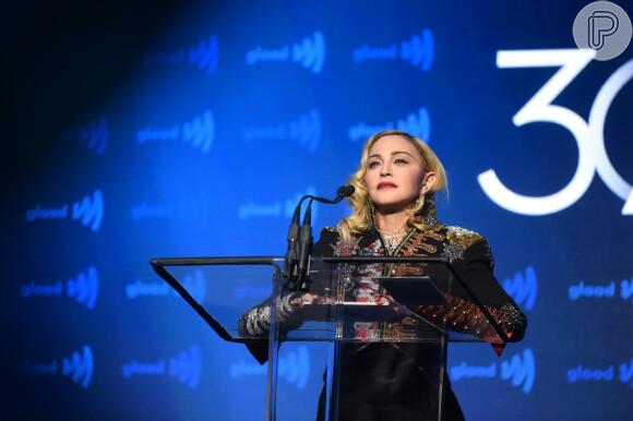 'Madonna desenvolveu uma infecção bacteriana séria que a levou a uma internação de diversos dias na UTI', diz empresário