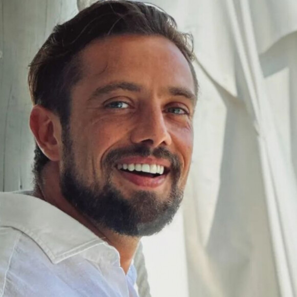 Rafael Cardoso tem traição à Mari Bridi exposta