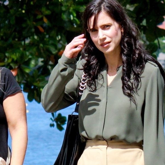 Mel Lisboa estava empolgada para viver as gêmeas Clarice e Carolina da versão nacional da novela 'A Outra' e tinha contrato de só 5 meses com o SBT