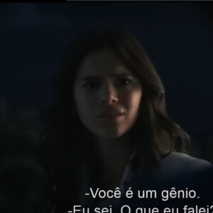 Bruna Marquezine vive par romântico do personagem principal em 'Besouro Azul'