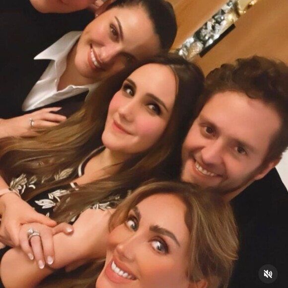 Maite Perroni, Christian Chaves, Christopher Uckerman, Anahí e Dulce Maria farão uma turnê em comemoração a banda RBD depois 15 anos do fim.