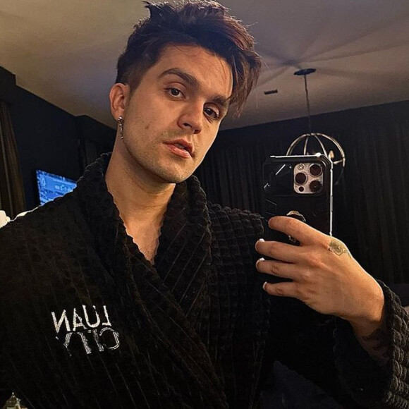 Luan Santana está divulgando em todo o país sua turnê: 'Luan City'.