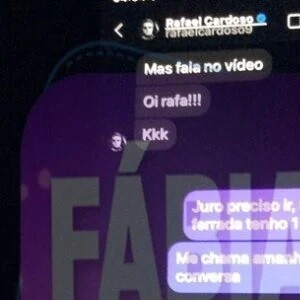 Conversa de Rafael Cardoso e ex-atriz mirim foi exposta por Fabia Oliveira.