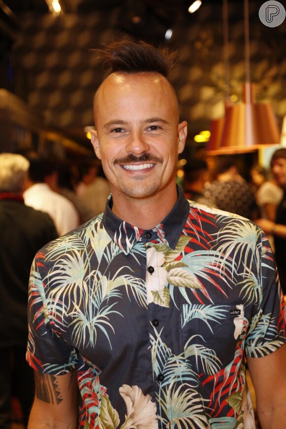 Paulinho Vilhena também aproveitou para falar de sua ex-mulher, Thaila Ayala: 'Eu amo a Thaila, mas não é um amor de desejo, de carne, é o amor que fica de uma relação que foi verdadeira'