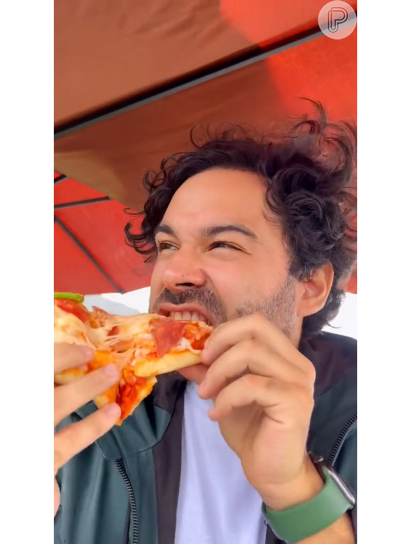 Nas redes, pessoas comendo pizza feita em vulcão ativo deixam internautas com água na boca