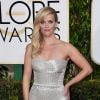Reese Witherspoon brilhou usando um vestido da grife Calvin Klein, mas o valor das joias Tiffany & Co usadas pela atriz roubaram a cena