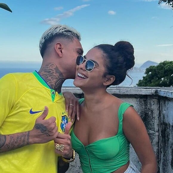 Bella Campos e MC Cabelinho não interagem com José Loreto em redes sociais, diz a coluna 'Retratos da Vida', do jornal 'Extra'