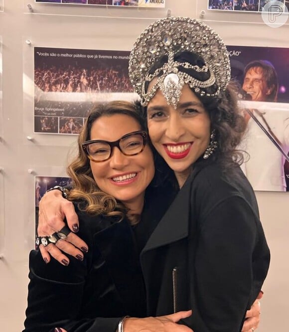 Janja compartilhou uma foto do encontro com Marisa Monte nas redes sociais