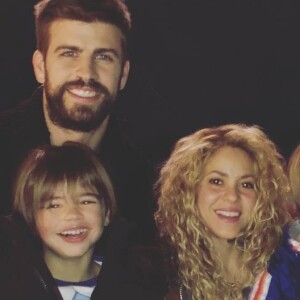 Gerard Piqué ficou com Shakira durante dez anos e os dois têm Milan e Sasha como herdeiros.