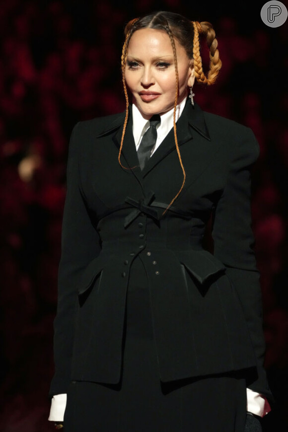 Madonna está com 64 anos de idade