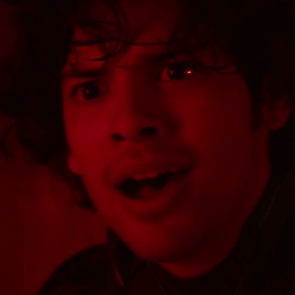 Xolo Maridueña será o primeiro super-herói latino em 'Besouro Azul': 'Existem crianças que se sentirão representadas', disse, em vídeo para a PerifaCon