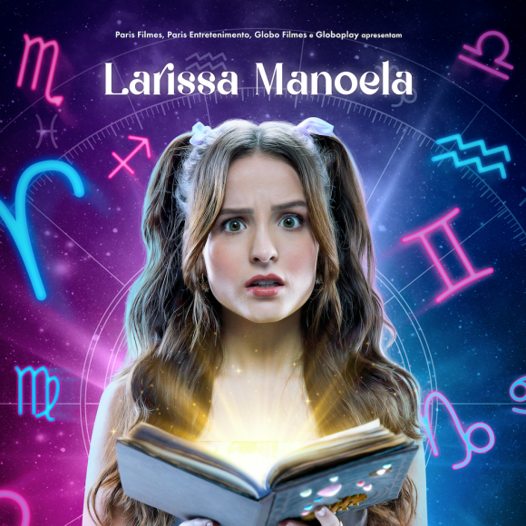 Ignorando a polêmica, Larissa Manoela divulgou o cartaz de seu novo filme nesta quarta-feira (02)