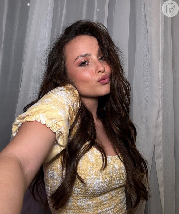 Larissa Manoela não se pronunciou oficialmente, mas também não ficou em silêncio