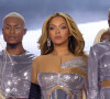 Show de Beyoncé atrasa nos Estados Unidos e cantora têm prejuízo de R$ 500 mil