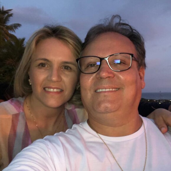 
Pais de Larissa Manoela foram acusados de fazer 'transferências volumosas' de dinheiro da empresa para conta pessoal
