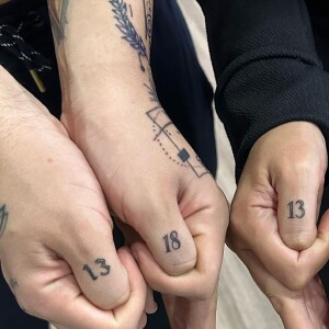 Andressa Urach também fez tatuagem combinada com o filho recentemente