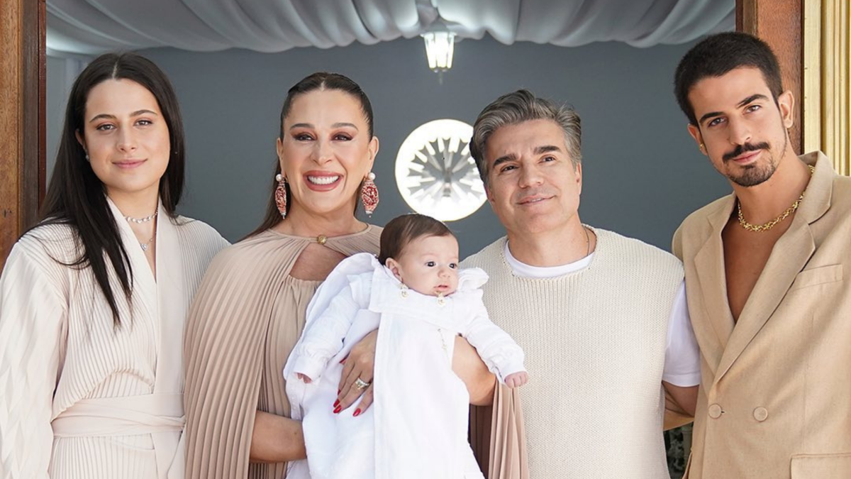 Foto Luca é o filho mais novo de Claudia Raia que é casada com o ator Jarbas Homem de Mello