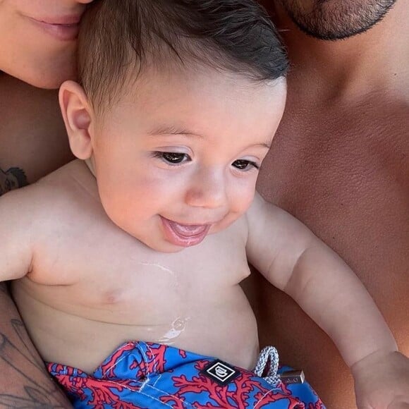 Claudia Raia tem Luca com menos de um ano, Sophia de 20 anos e Enzo de 26 anos.