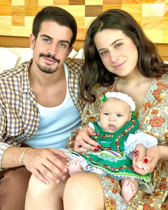 Enzo e Sophia com Chiara que é filha de Edson com Karin Roepke.