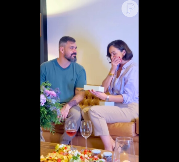 Juliano e Letícia Cazarré gravaram um vídeo mostrando a reação ao descobrir a gravidez