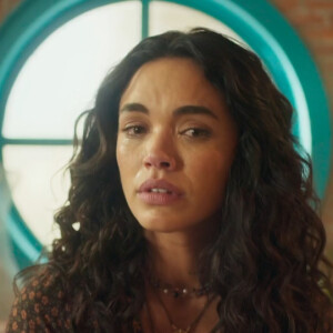 Luna (Giovana Cordeiro) é alvo de Preciosa (Marina Rui Barbosa) no capítulo de sexta-feira, 15 de setembro, na novela 'Amor Perfeito'